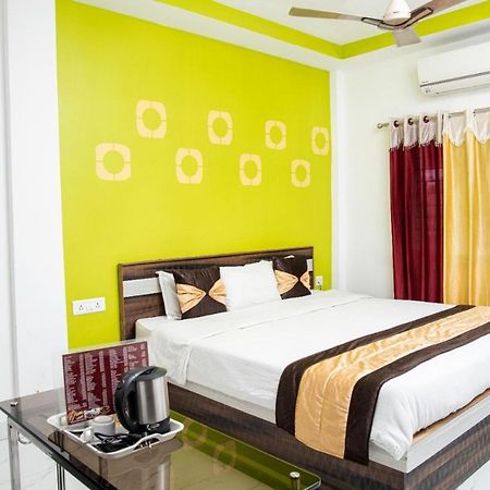 Hotel Holydon Njp Siliguri Exterior photo