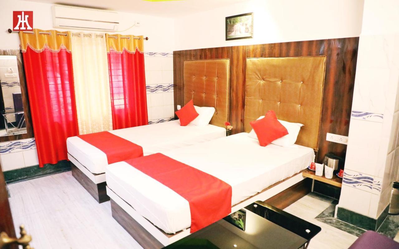Hotel Holydon Njp Siliguri Exterior photo